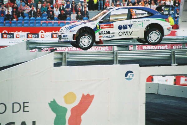 f1020003